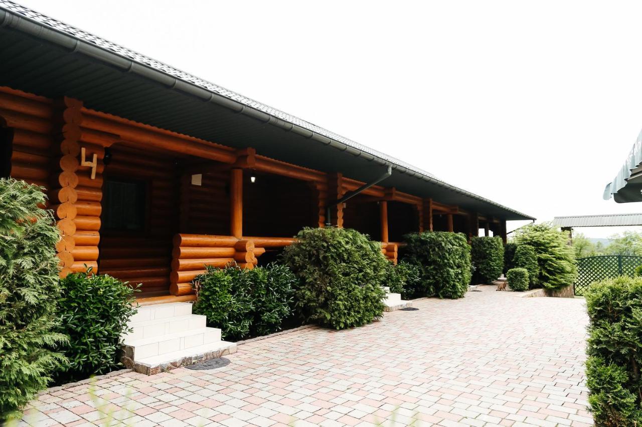 Chudodievo In Chynadievo Mini-Hotel Chynadiyovo Eksteriør bilde
