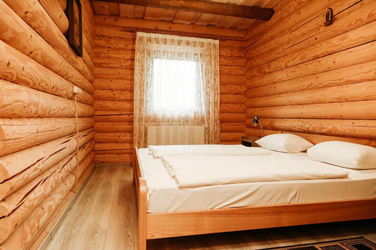 Chudodievo In Chynadievo Mini-Hotel Chynadiyovo Eksteriør bilde