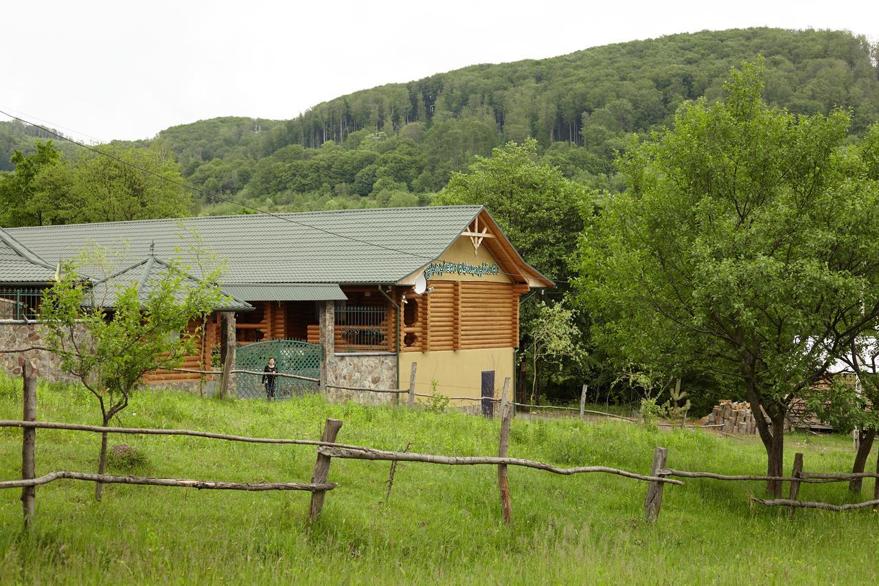 Chudodievo In Chynadievo Mini-Hotel Chynadiyovo Eksteriør bilde