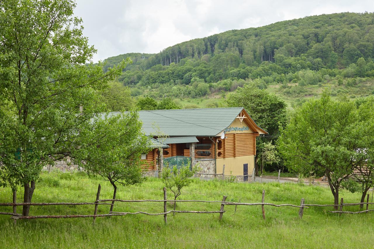 Chudodievo In Chynadievo Mini-Hotel Chynadiyovo Eksteriør bilde