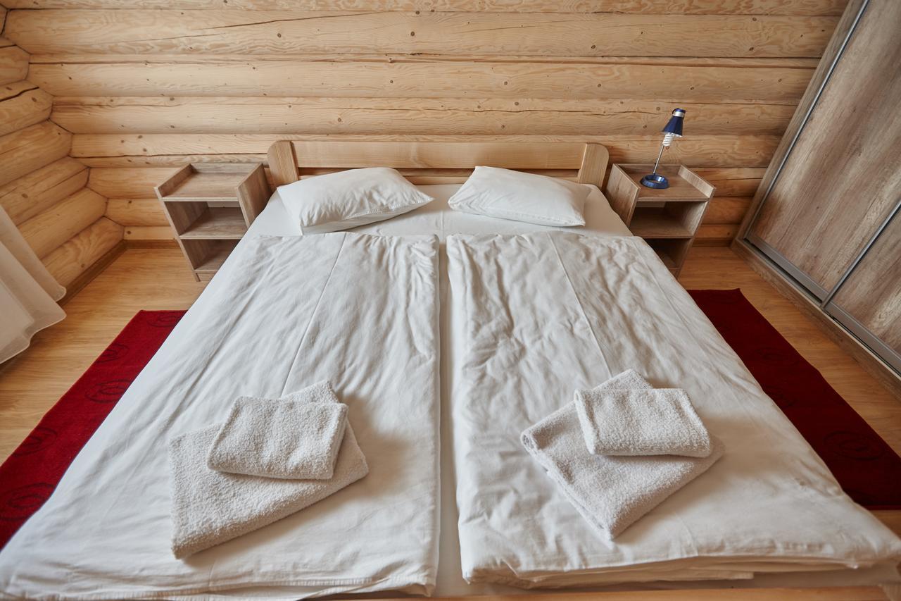 Chudodievo In Chynadievo Mini-Hotel Chynadiyovo Eksteriør bilde