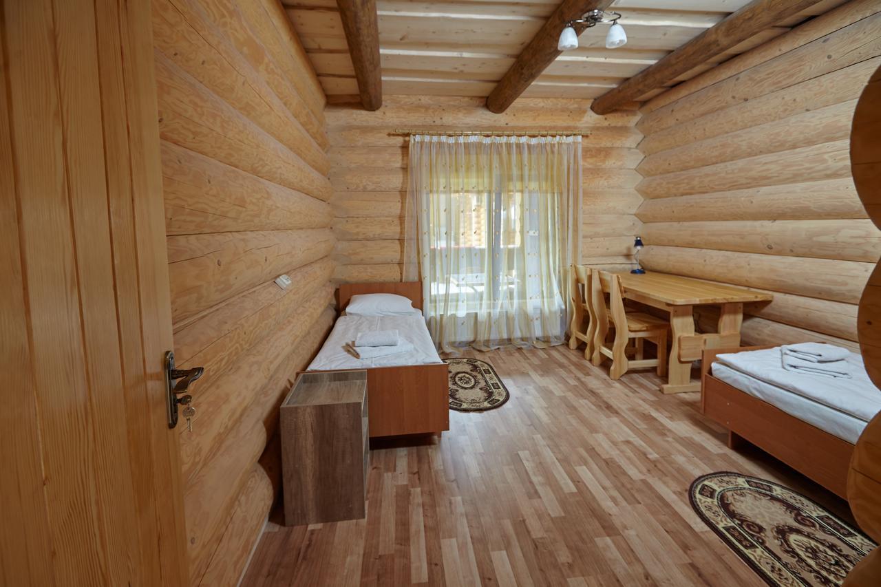 Chudodievo In Chynadievo Mini-Hotel Chynadiyovo Eksteriør bilde