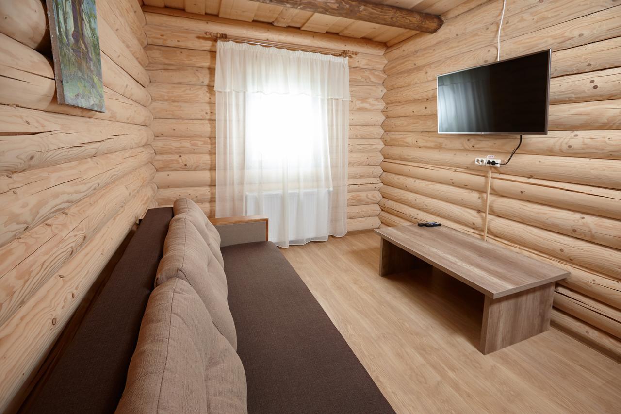 Chudodievo In Chynadievo Mini-Hotel Chynadiyovo Eksteriør bilde